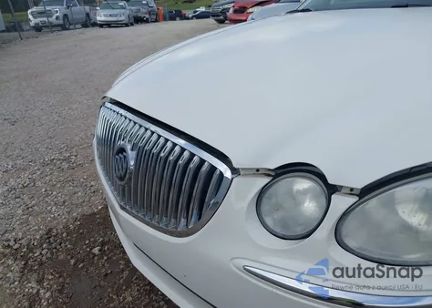 2008 Buick Lacrosse Cx from USA, damaged, VIN 2G4WC582381295045